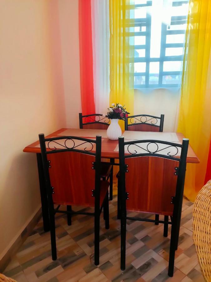 Amber Apartments G2 Kitengela Athi River ภายนอก รูปภาพ