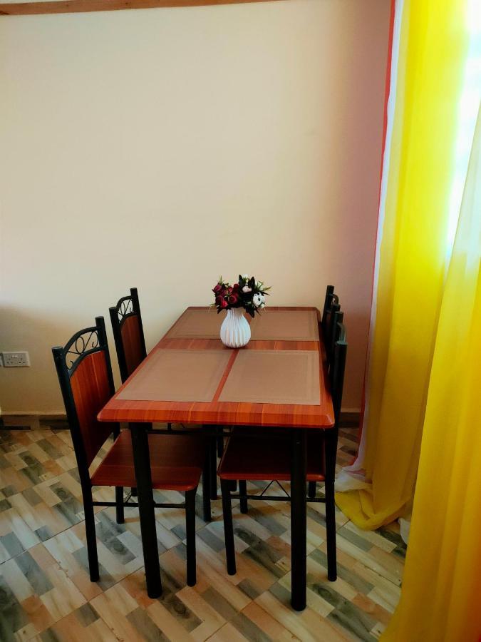 Amber Apartments G2 Kitengela Athi River ภายนอก รูปภาพ